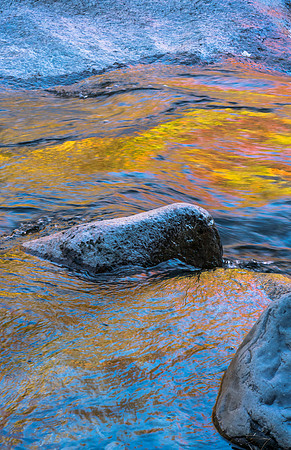 Swift River along the Kancamagus Hwy - DSC01110