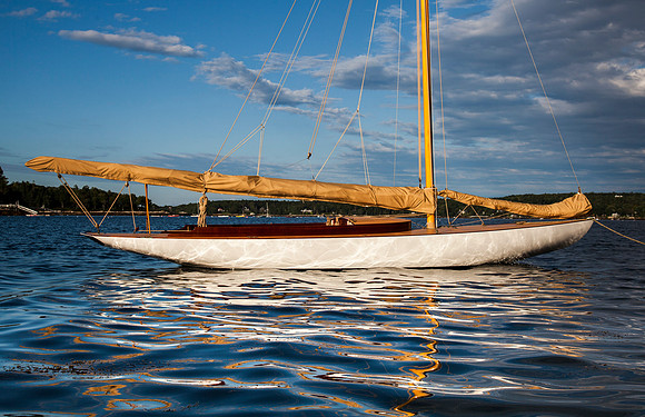 Herreshoff Buzzards Bay 18 "Uncas"